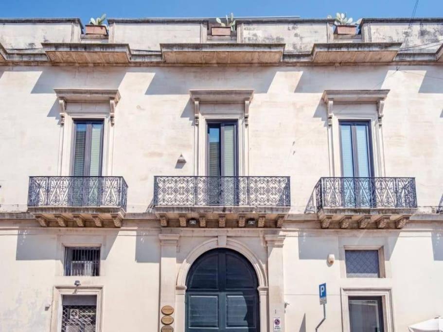 Casa Vacanze De Mari Лечче Экстерьер фото