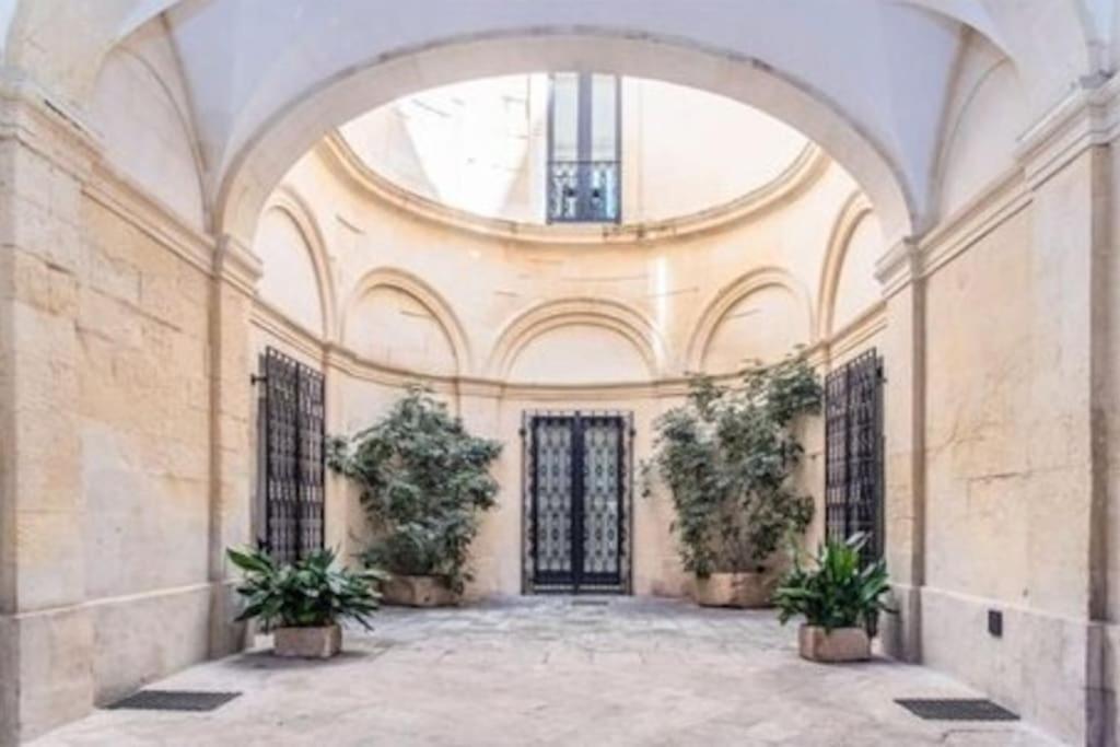 Casa Vacanze De Mari Лечче Экстерьер фото